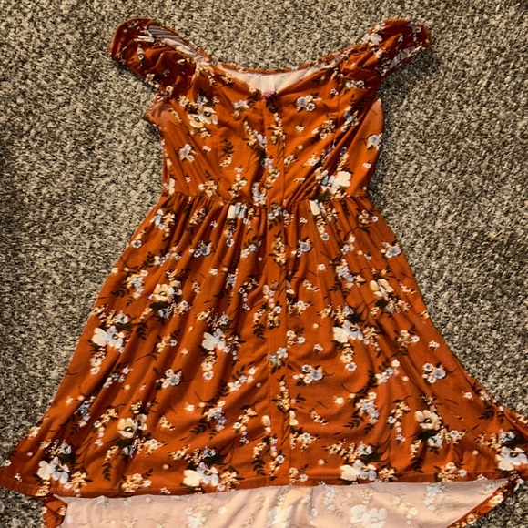 Floral Dress - Picture 3 of 4